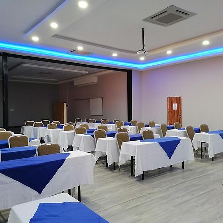 The Royal Courtyard Otel Matatiele Dış mekan fotoğraf